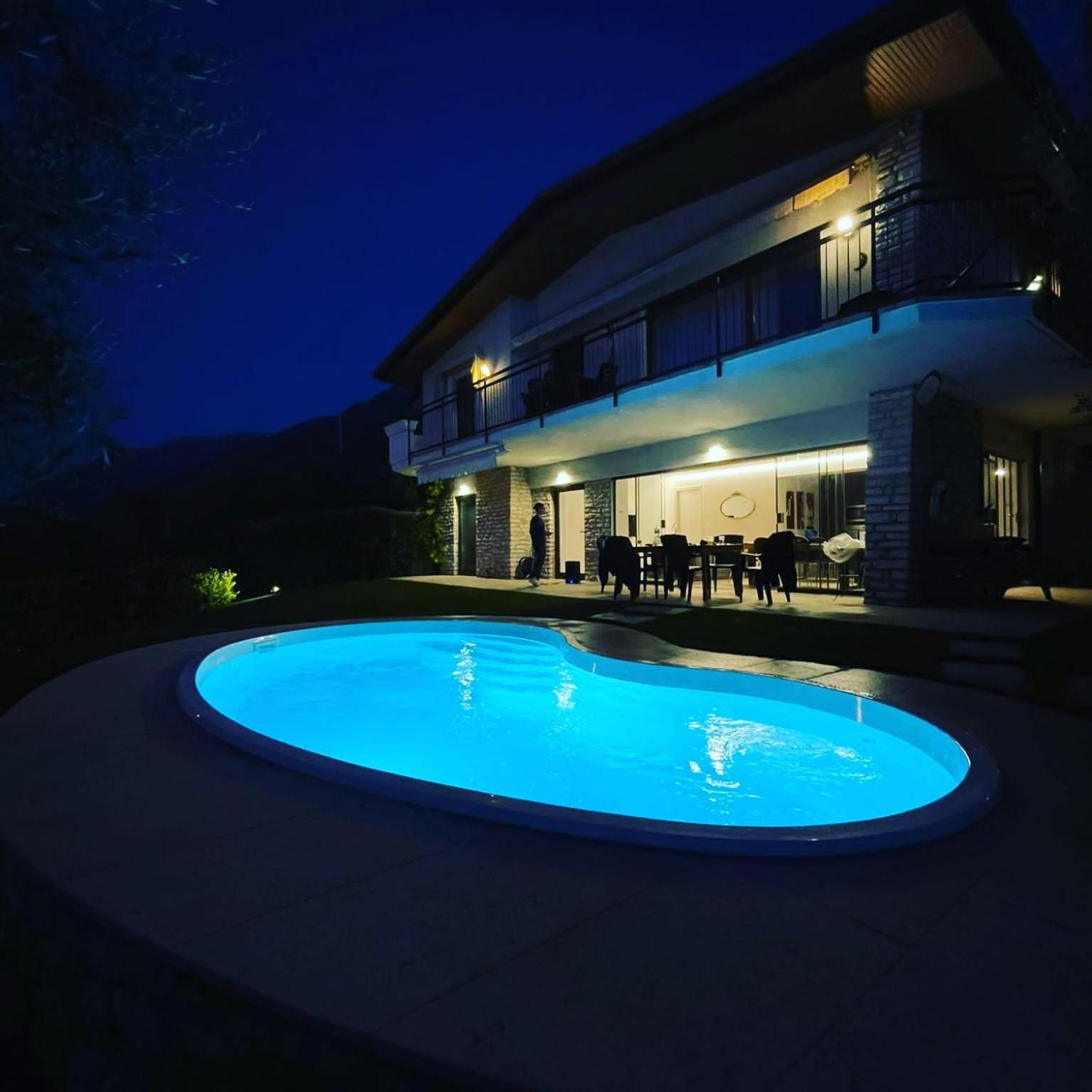 Villa Mimosa-Con Piscina E Vista Lago Brenzone sul Garda Exterior photo