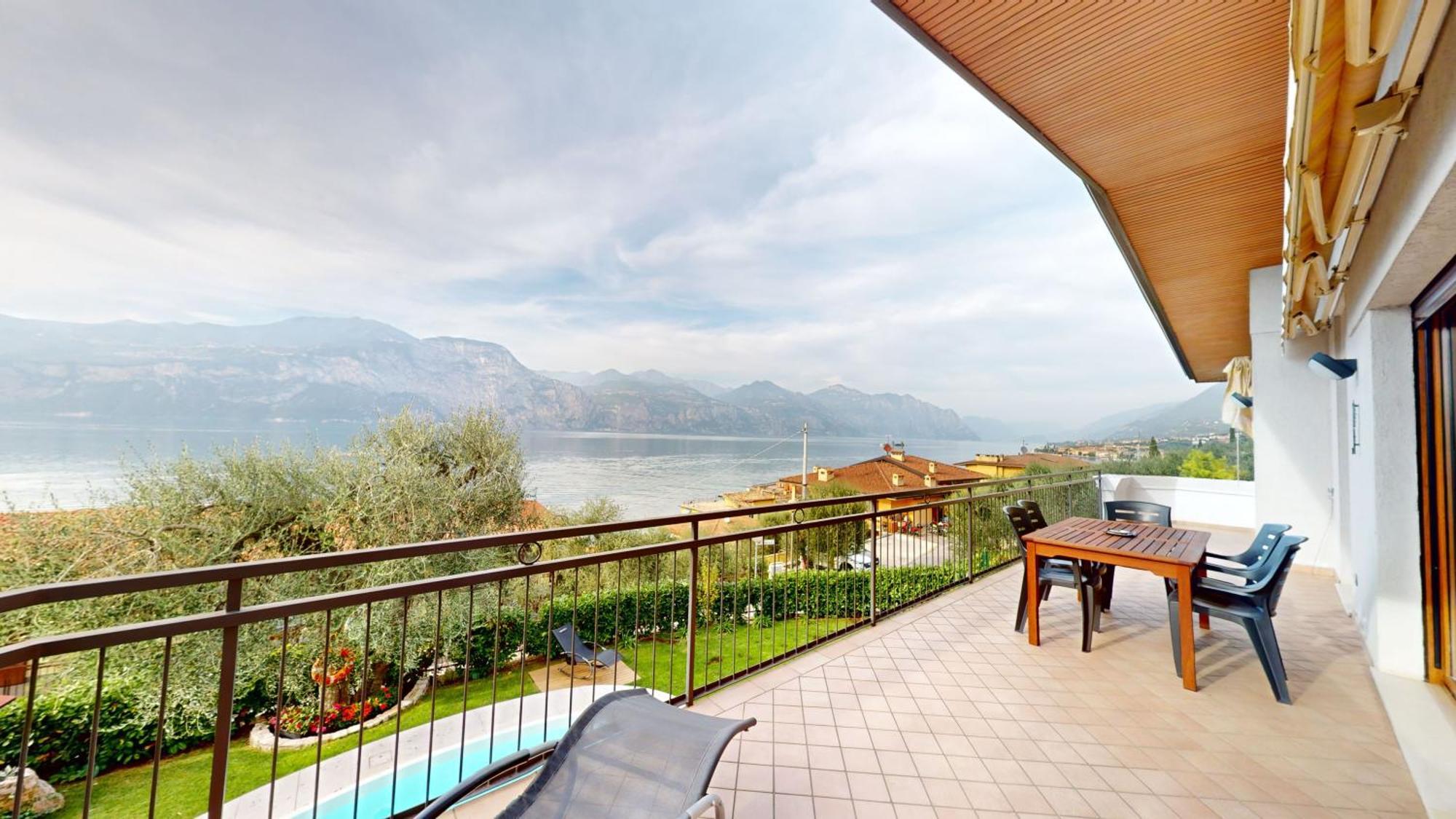 Villa Mimosa-Con Piscina E Vista Lago Brenzone sul Garda Exterior photo